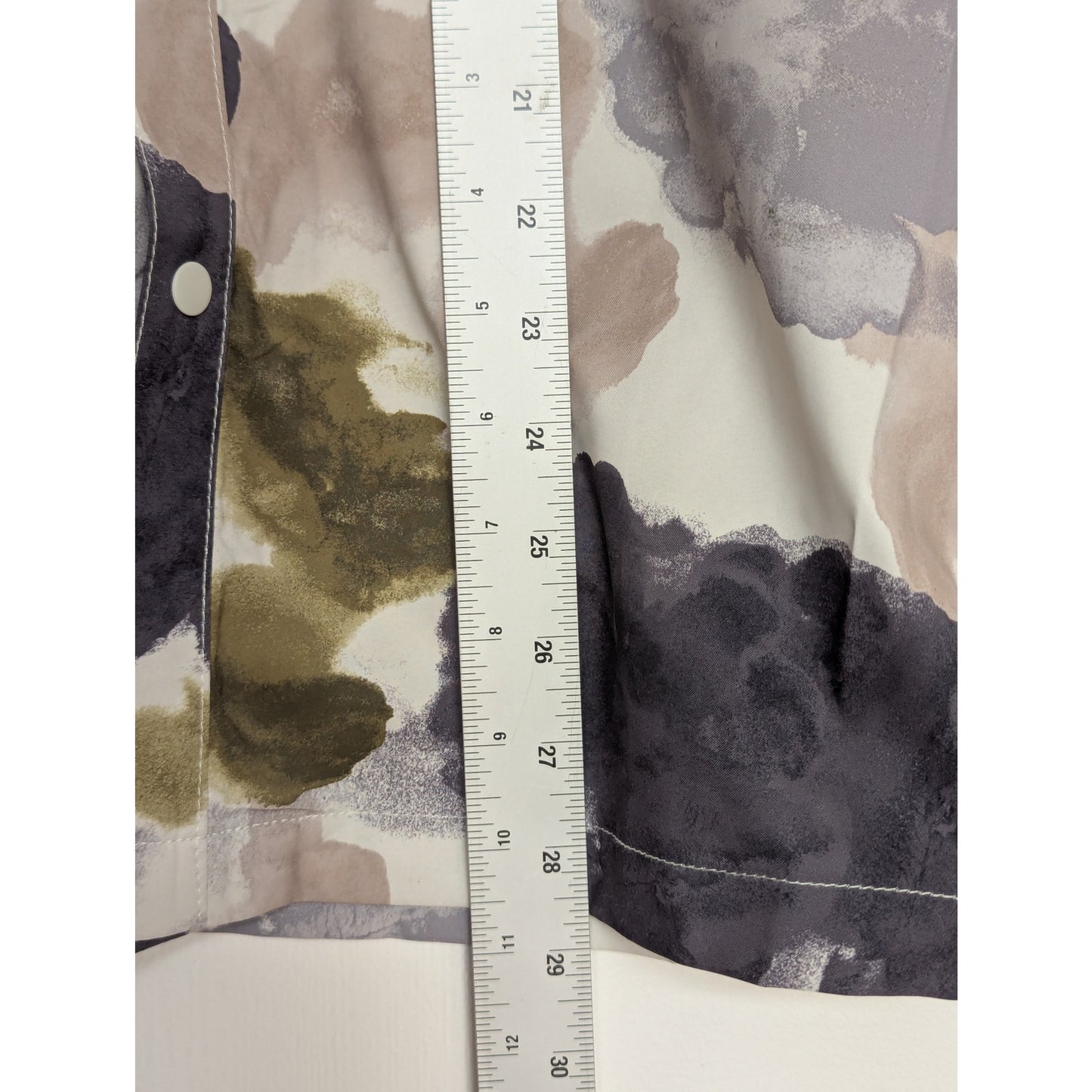 All in Motion Paint Blot Short Sleeve Snap Shirt Size S