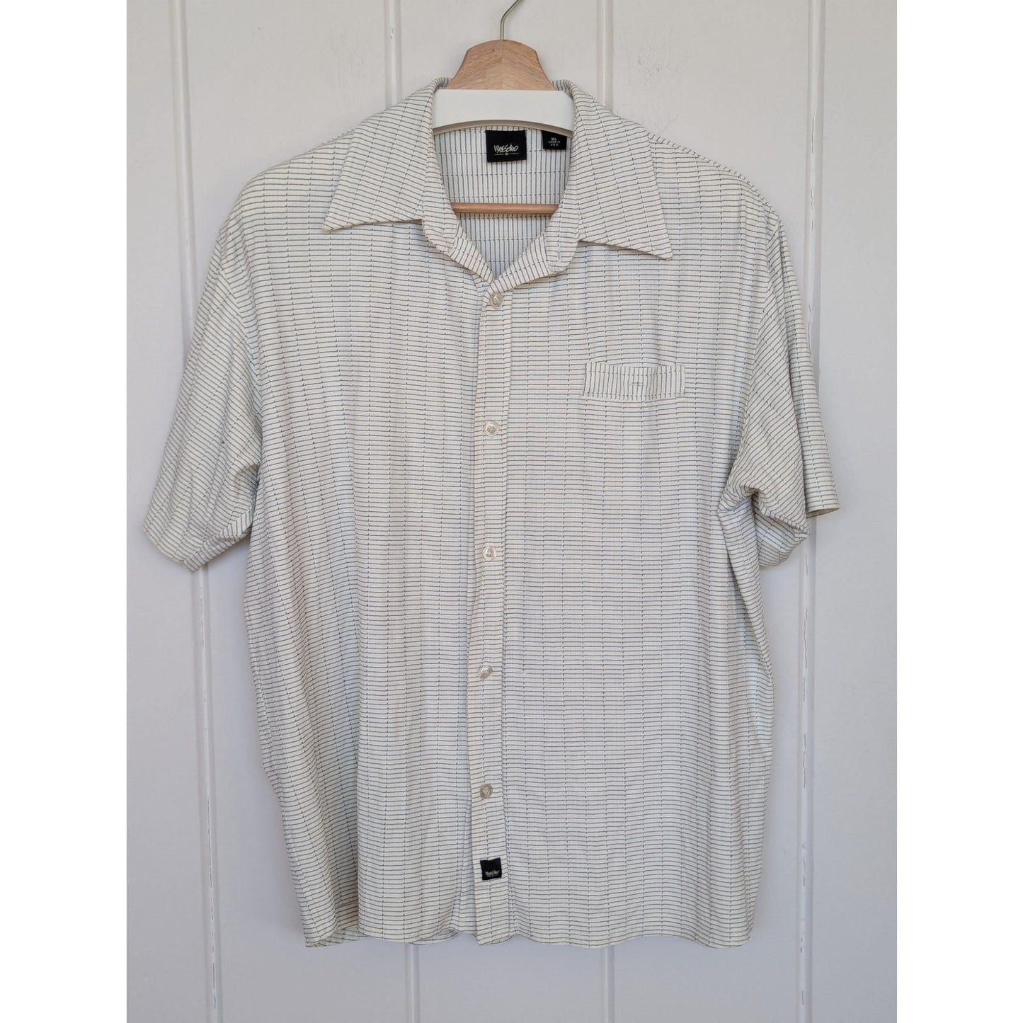 Mossimo Short Sleeve Shirt White with Black Rectangle Grid Pattern XL