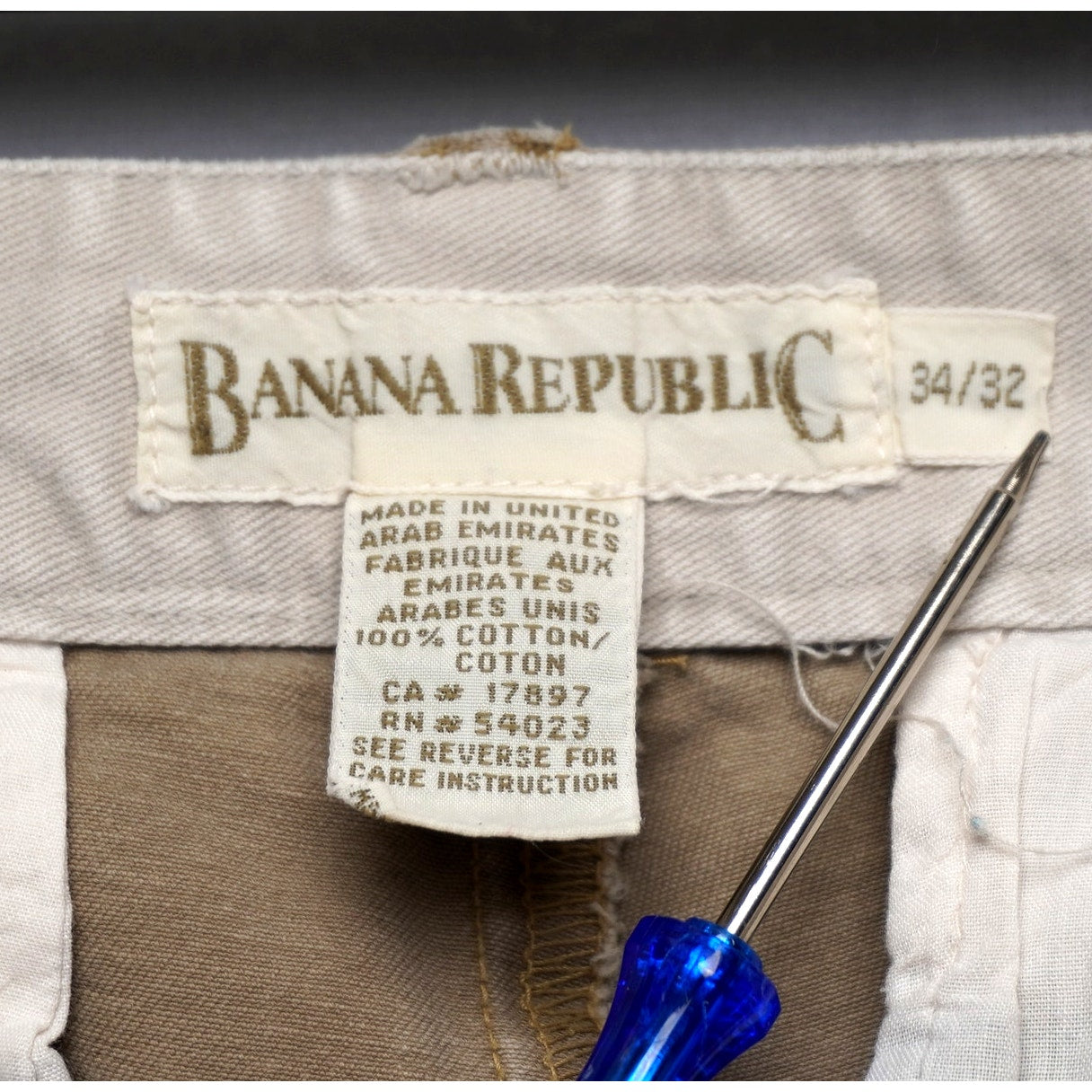 Vintage Banana Republic Khakis Flat Front Relaxed Fit Tapered Size 34