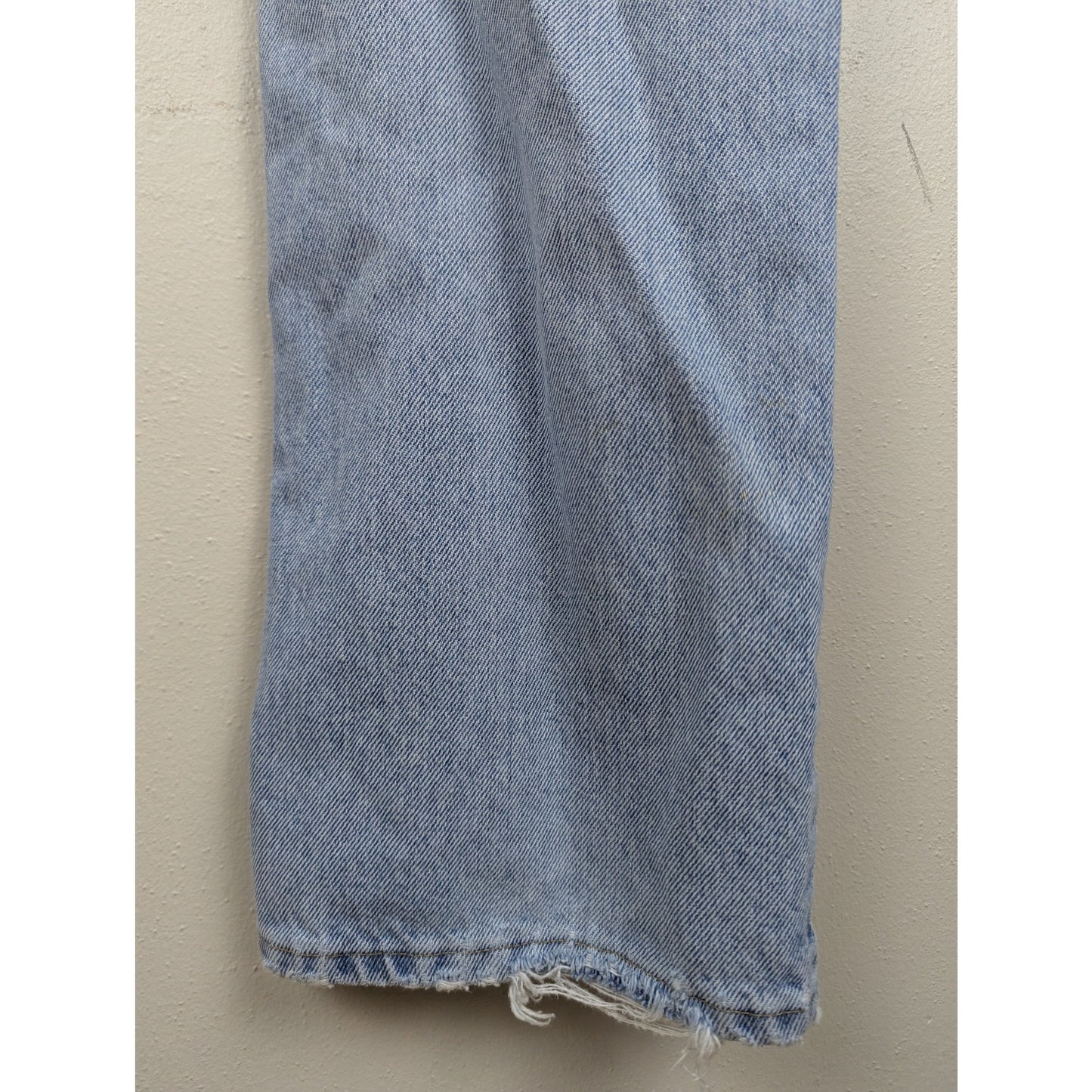 Vintage Wrangler Relaxed Straight Fit Jeans Light Wash Distressed 34x34