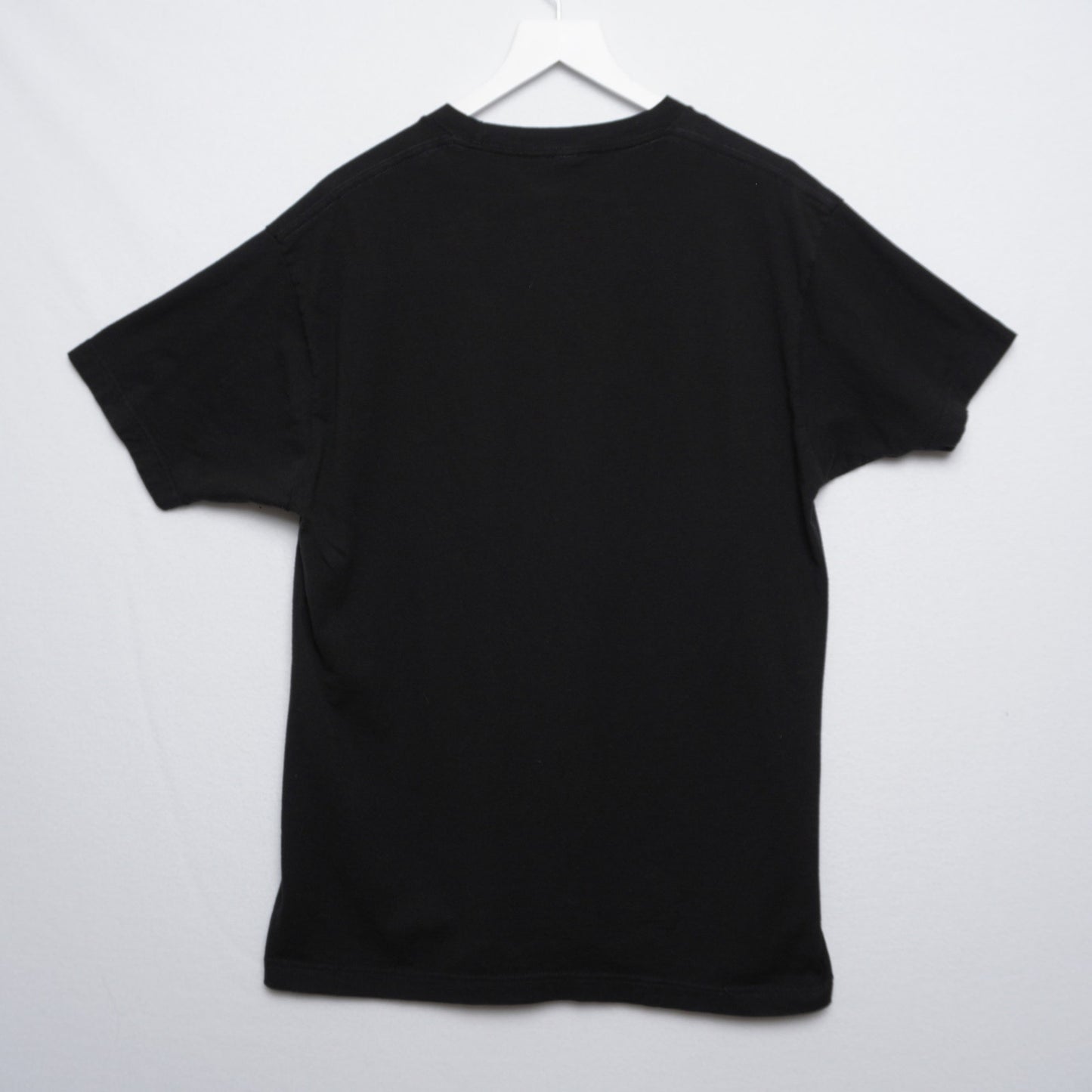 LOVE: Learning Observing Vibrating Evolving Black T-shirt Size Large