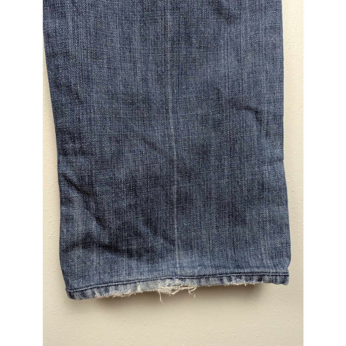 7 for all Mankind Standard Blue Jeans Distressed 36x32 100% Cotton
