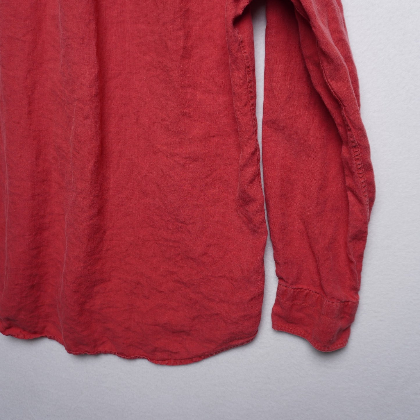 Vintage Gant "The Linen Shirt" Size L 100% Linen Button Down Collar