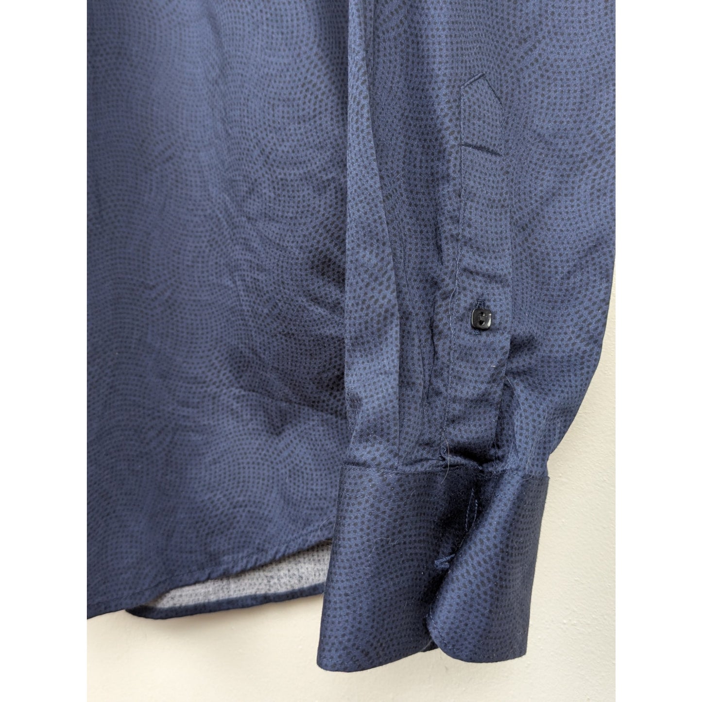 Karl Lagerfeld Paris Blue Patterned Dress Shirt Spread Collar Size Small