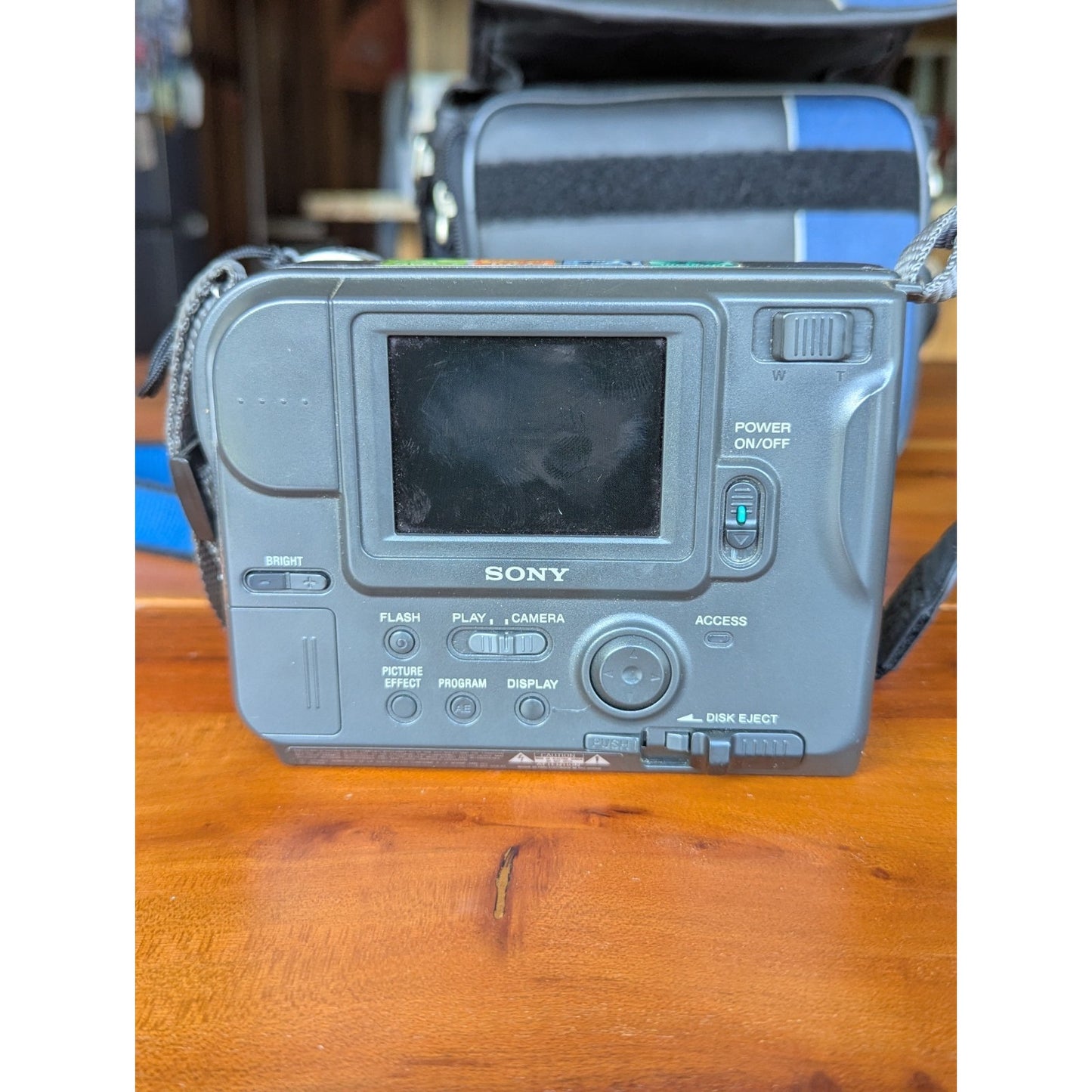 Sony Mavica MVC – FD73 Digital Camera Bundle (W/ Battery, Charger, 2 Disks, Bag)