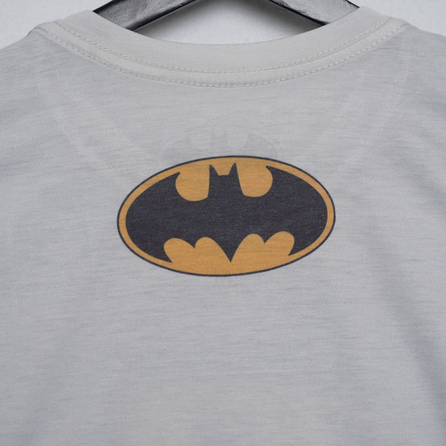 Batman Dark Knight Fight Against Crime Graphic Print T-shirt Size M