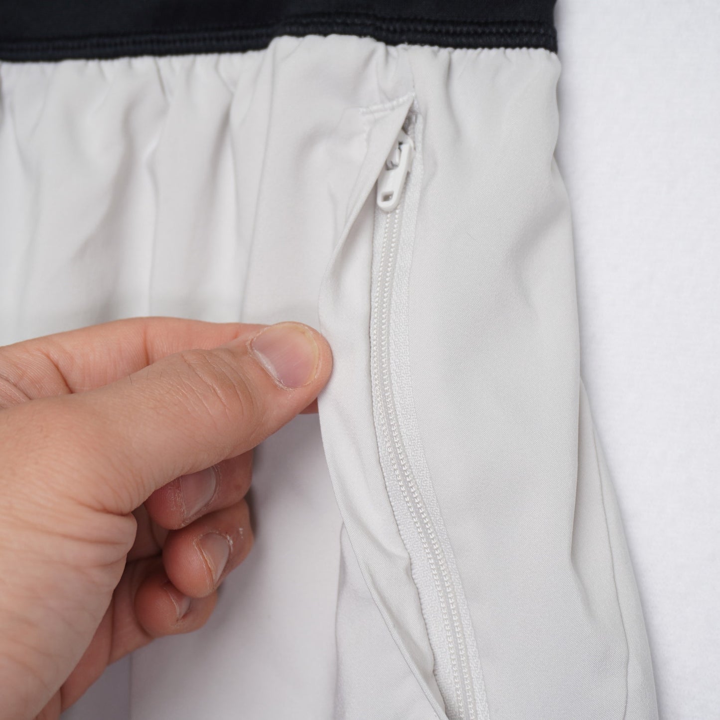 Adidas White Shorts Black Waistband Running Shorts Size Med 9" inseam