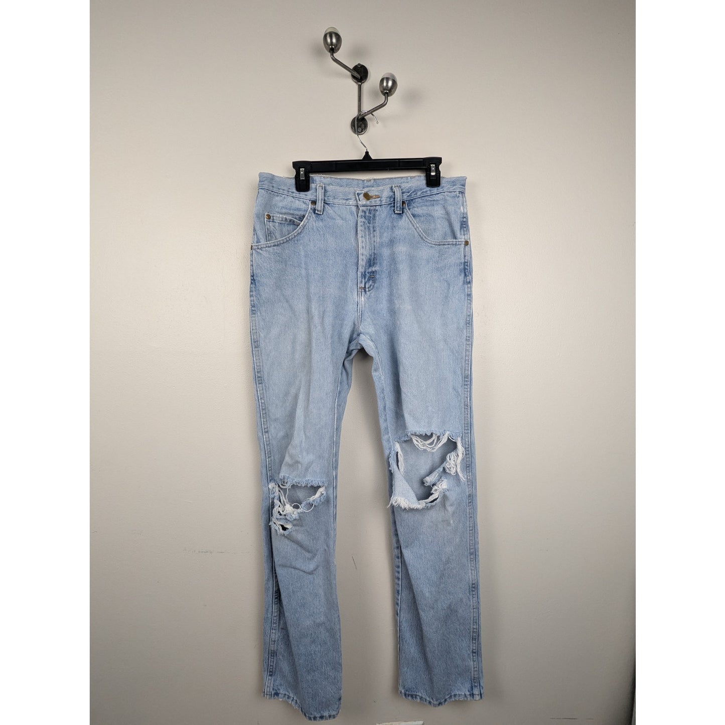 Vintage Wrangler Relaxed Straight Fit Jeans Light Wash Distressed 34x34