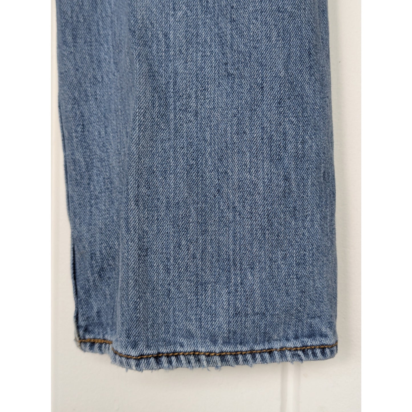 Levi's 501 Blue Jeans 100% cotton button fly 34x33