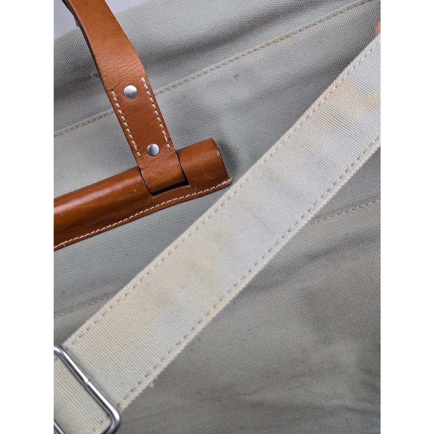 Banana Republic Large Canvas Weekender Bag Beige with Leather Straps