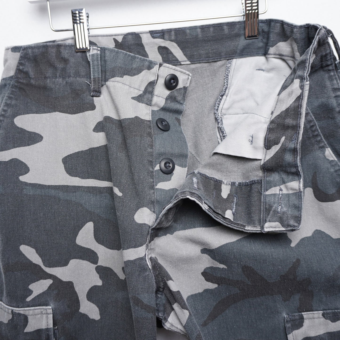 US Army Camouflage Combat Trousers Medium