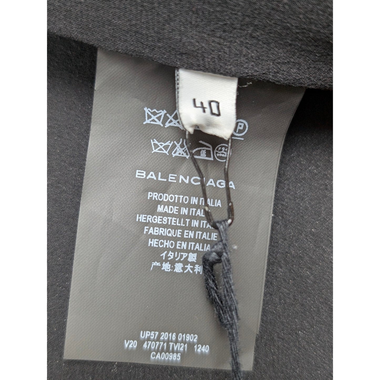 Balenciaga SS17 Women's Power Shoulder Blazer -
FR40