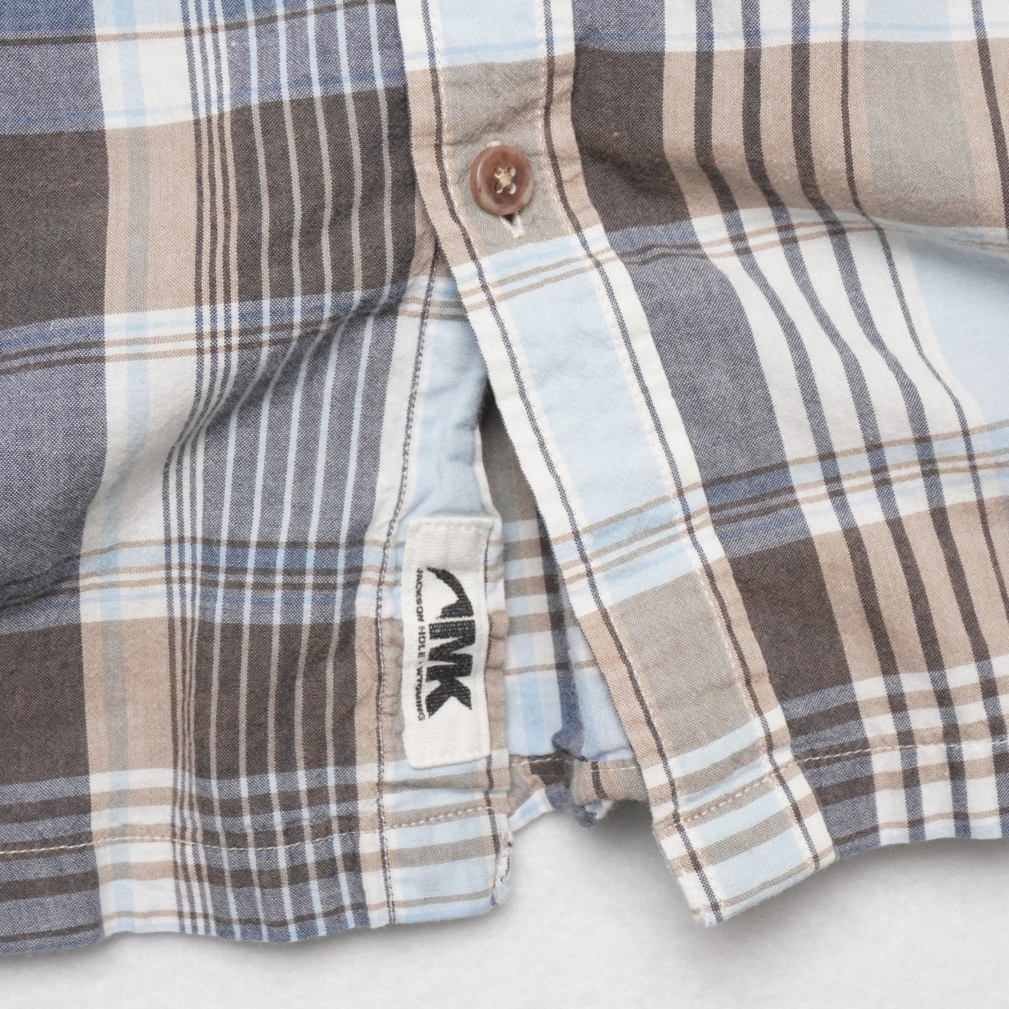 MK Mountain Khakis Plaid Shirt XL Jackson Hole Wyoming Outdoor Short Sleeve