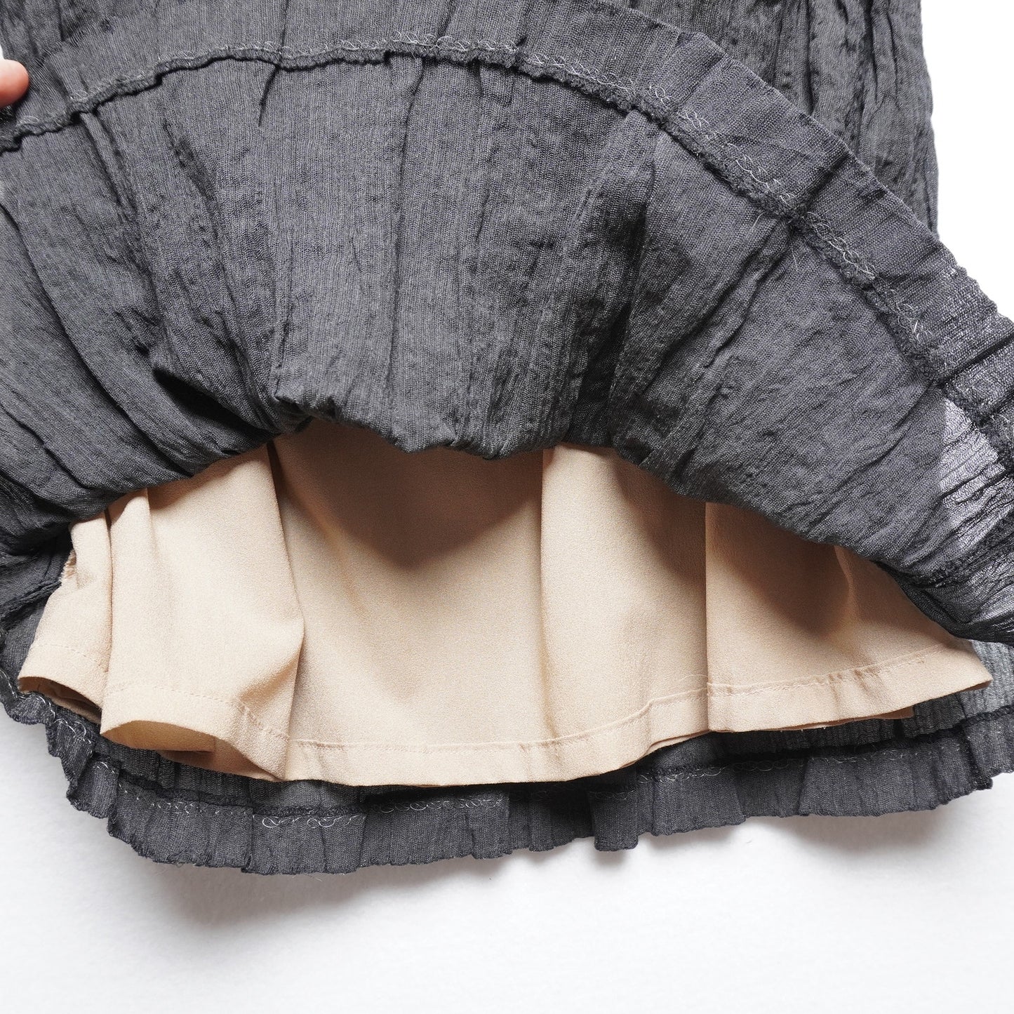 Y2K Banana Republic Black Crinkle Maxi Skirt - Made in IT Wool Blend Size 12