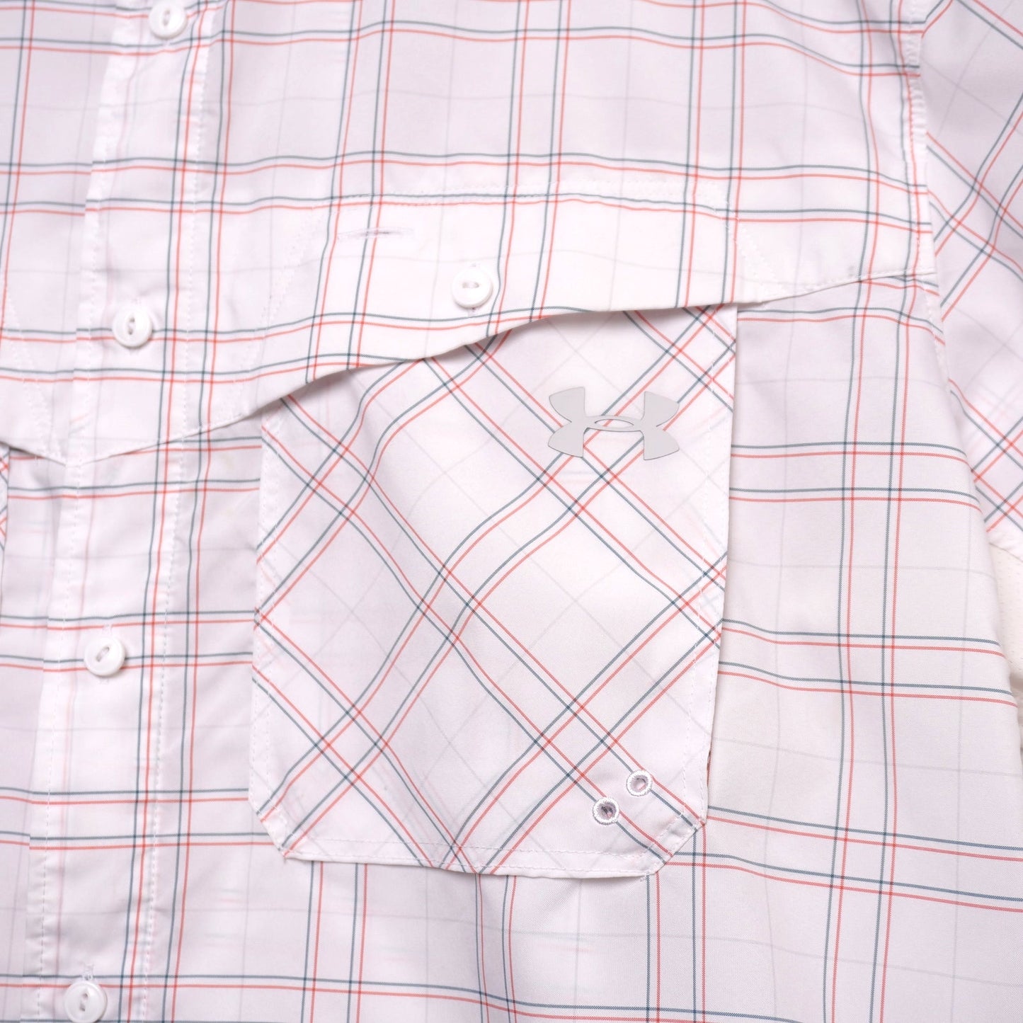 Under Armour Men’s Short Sleeve Button Down Plaid Shirt M