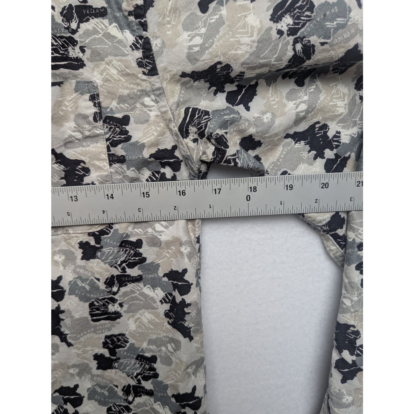 Band of Outsiders Men's Printed Button-Down Shirt - Map/Camo Print Sz 0 (XS)