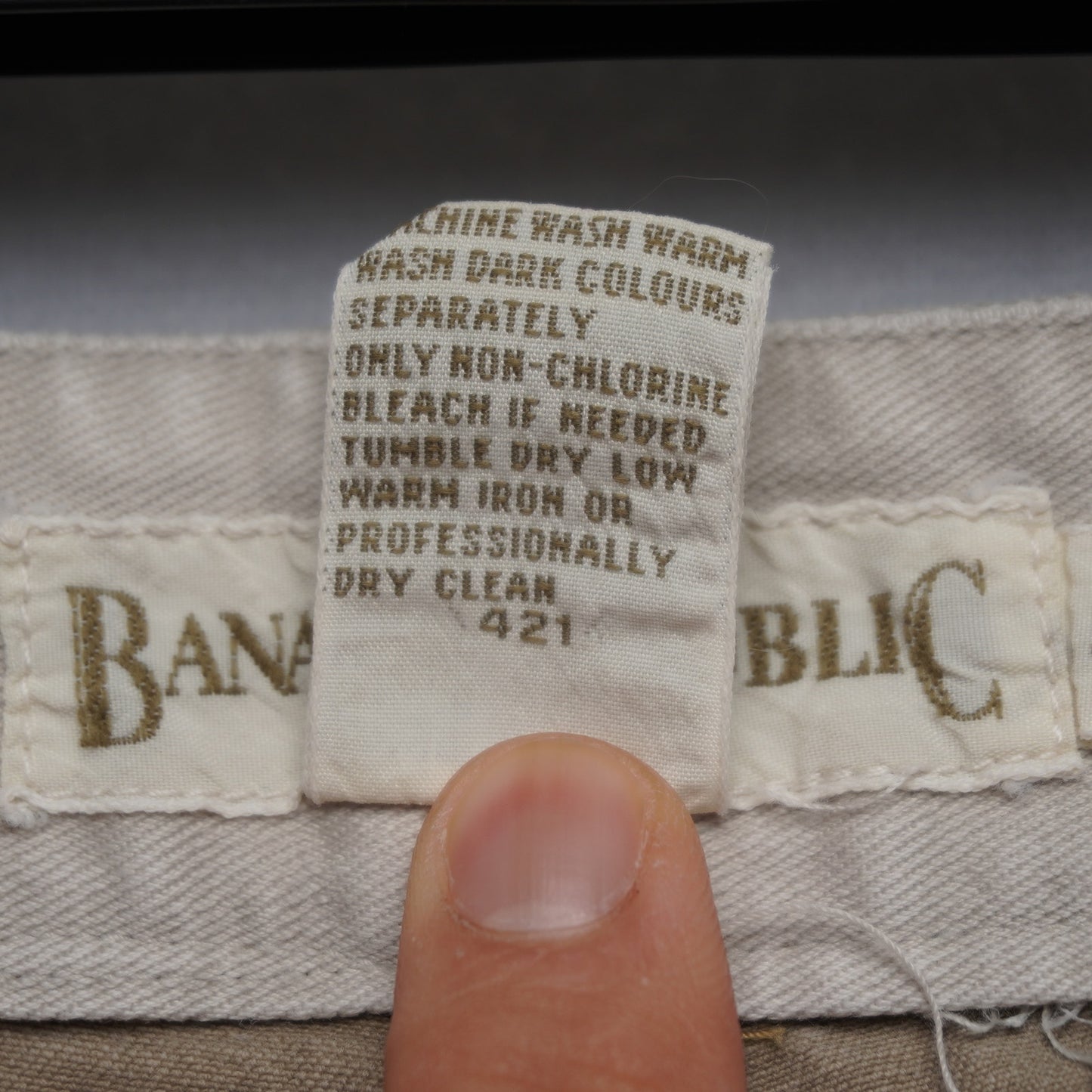Vintage Banana Republic Khakis Flat Front Relaxed Fit Tapered Size 34
