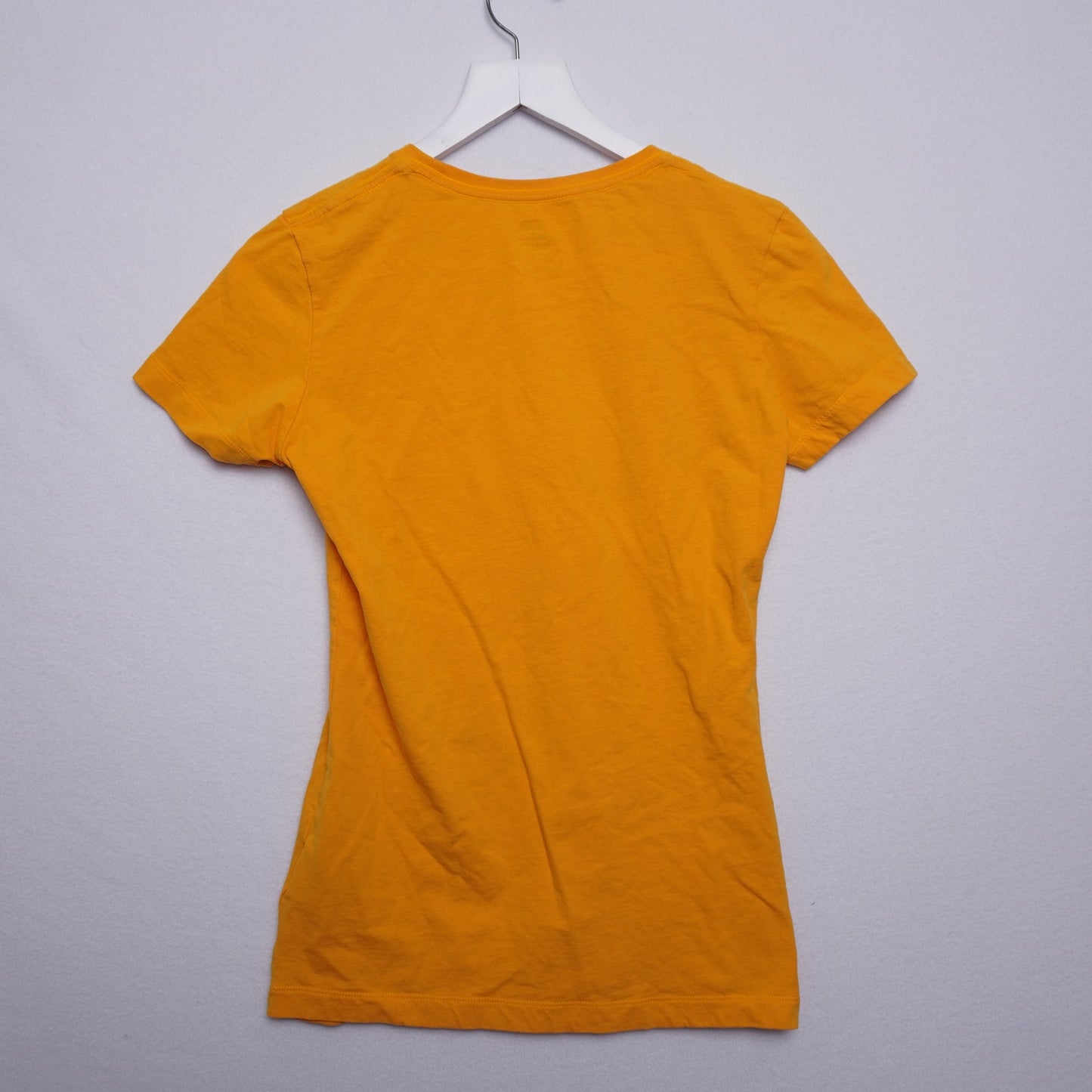 Nike Sportswear Yellow T-shirt Red Logo Big Swoosh Size M