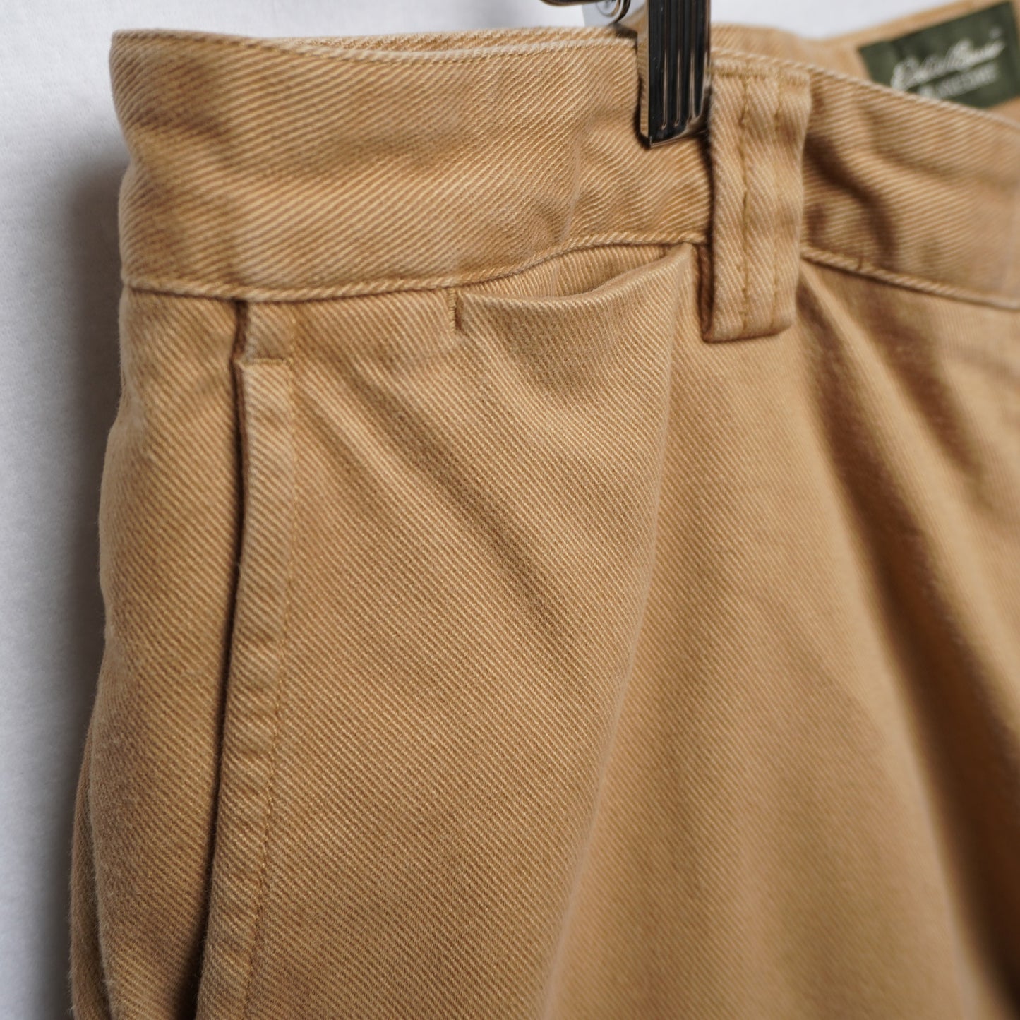 Eddie Bauer Relaxed Fit Khaki Pants Size 34x30 100% Cotton