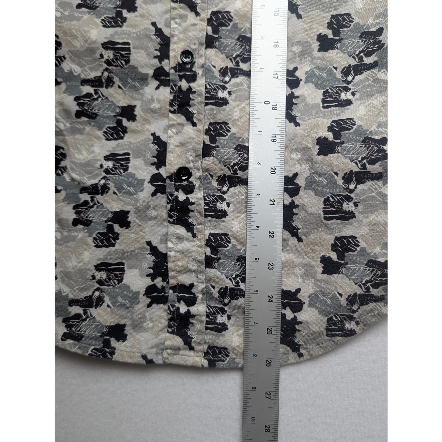 Band of Outsiders Men's Printed Button-Down Shirt - Map/Camo Print Sz 0 (XS)