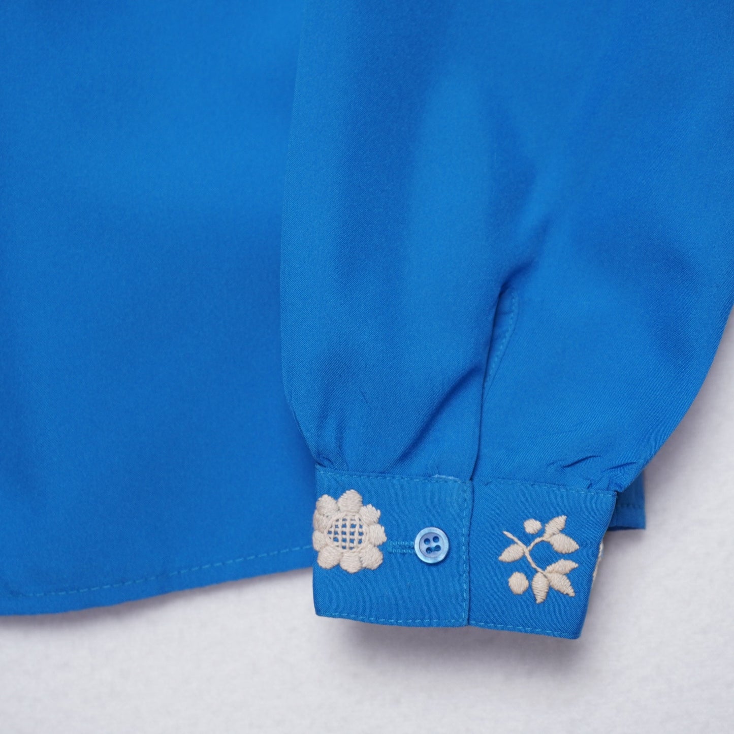 Vintage Women's Western Style Embroidered Electric Blue Blouse