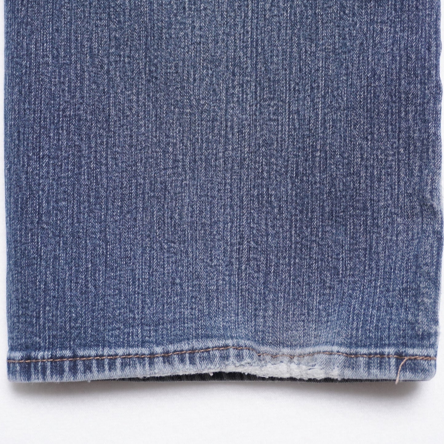 34 Heritage Charisma Jeans Medium Wash Size 33/32