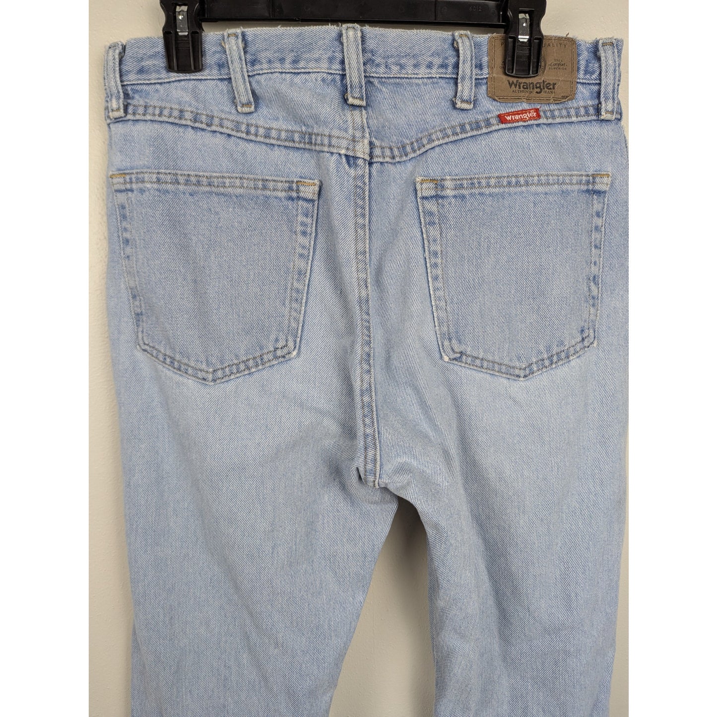 Vintage Wrangler Relaxed Straight Fit Jeans Light Wash Distressed 34x34