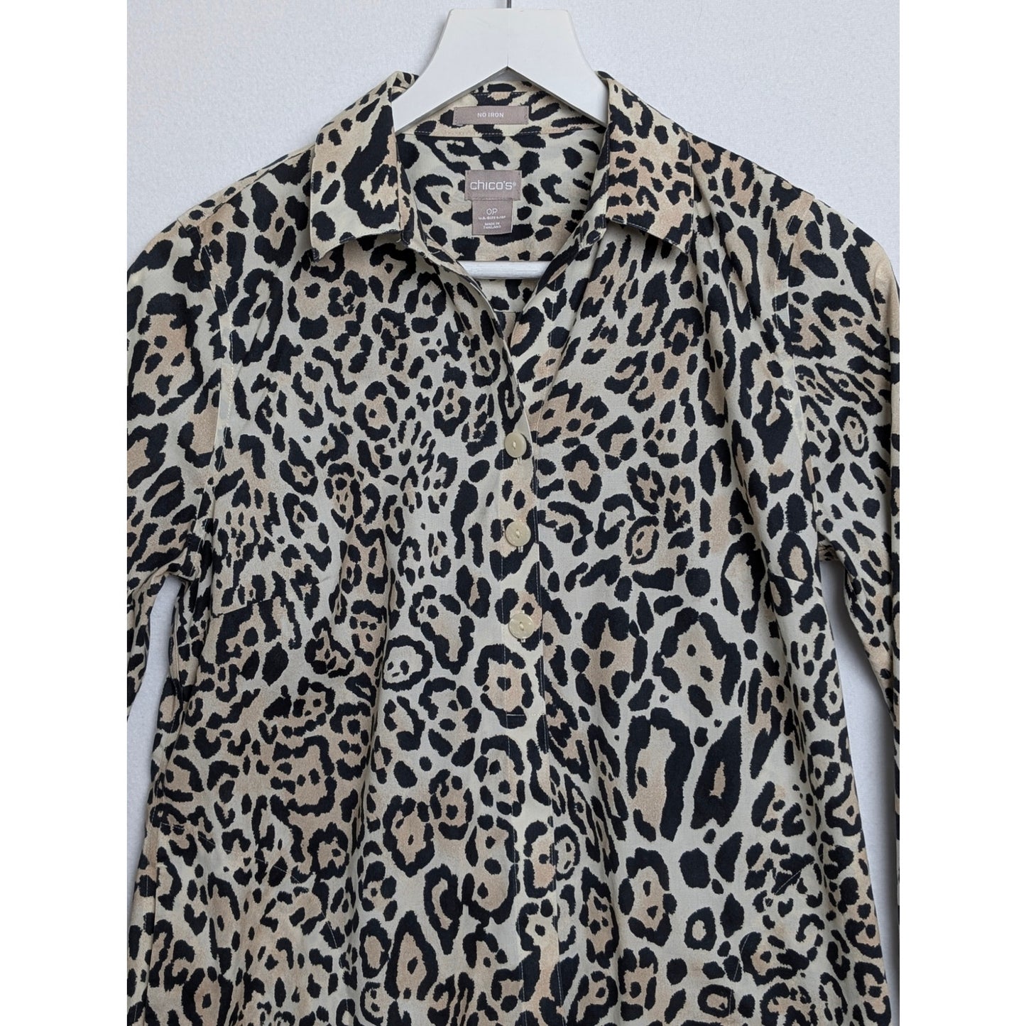 Chico's Leopard Print Button Up 0P (US4/6)