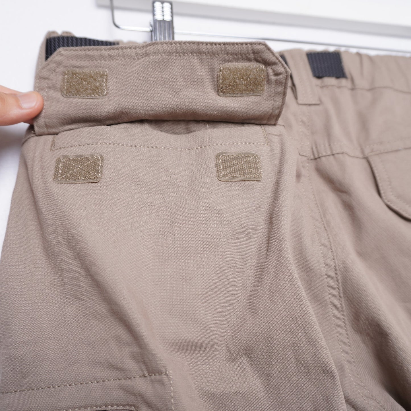 The BC Clothing Co Tan Convertible Cargo Hiking Pants Belted Size M/32