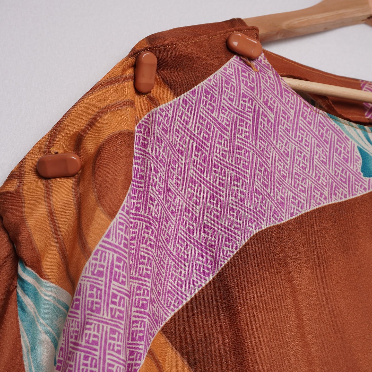 Vintage Handmade Kimono-Inspired Dress Brown Abstract Waves Shell Print Boho M/L
