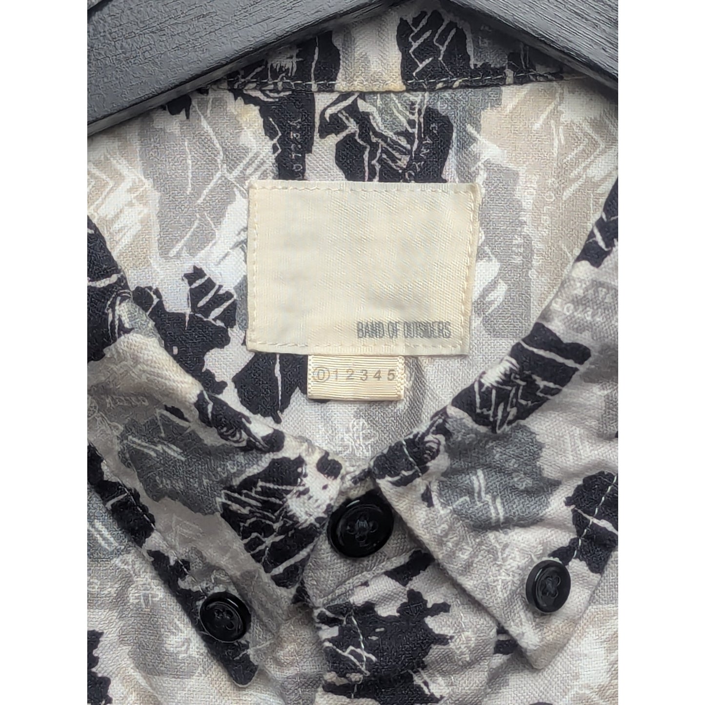 Band of Outsiders Men's Printed Button-Down Shirt - Map/Camo Print Sz 0 (XS)