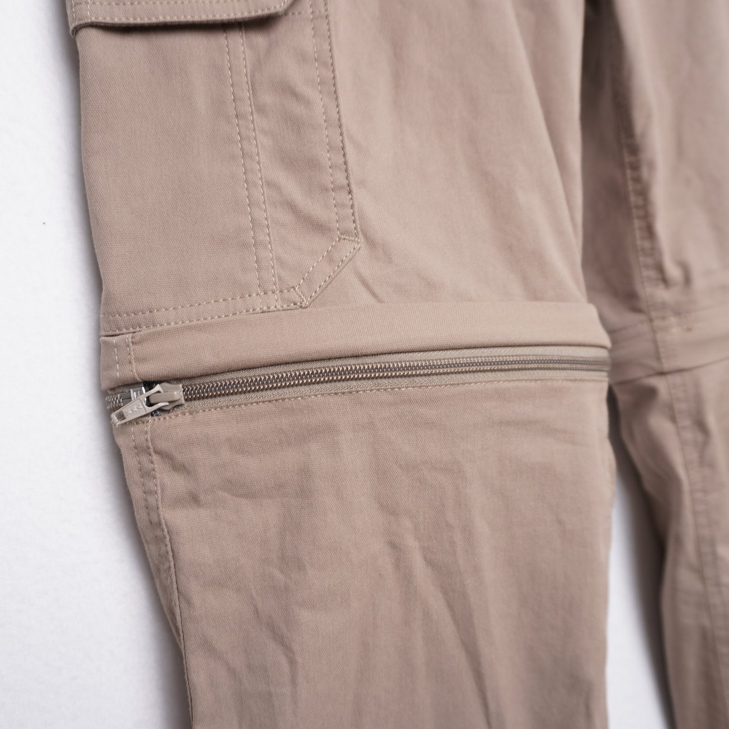 The BC Clothing Co Tan Convertible Cargo Hiking Pants Belted Size M/32