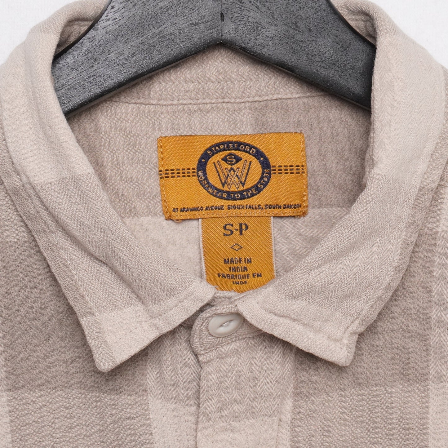 Stapleford Flannel Shirt Mens Small Beige Gray Plaid Long Sleeve Workwear Casual