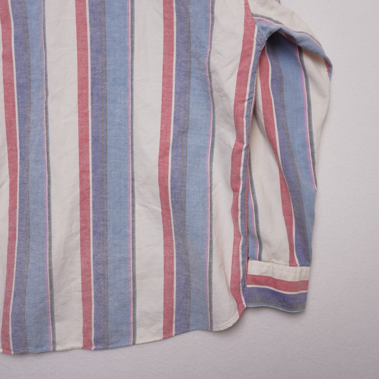 Vintage Campus Button Down Shirt L Red White Blue Vertical Stripe 100% Cotton