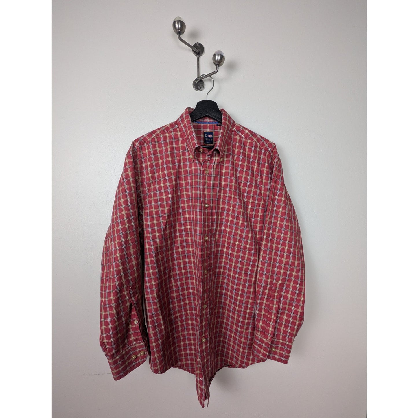 T. Harris London Button Down Shirt Red Checks Size Large