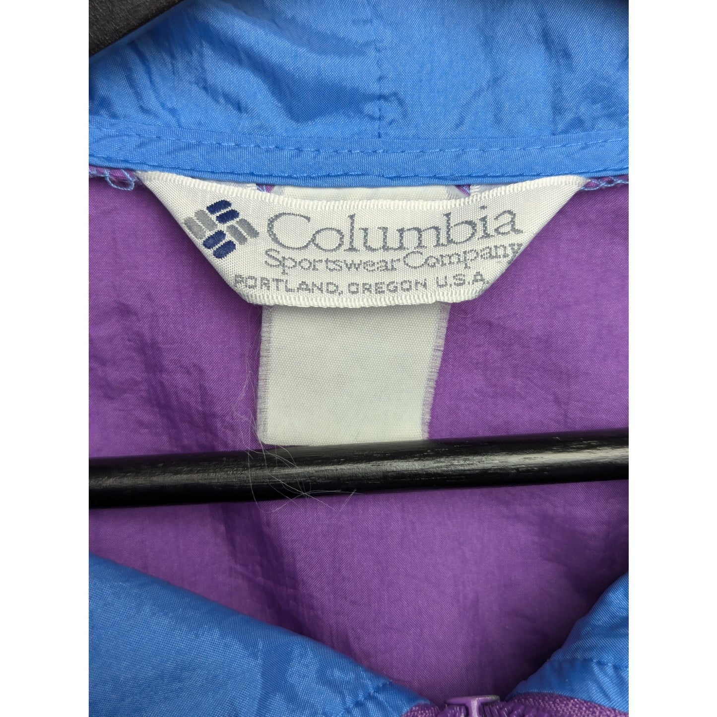 Vintage Columbia Women's Blue/Purple/Green Zip-Up Windbreaker Size L