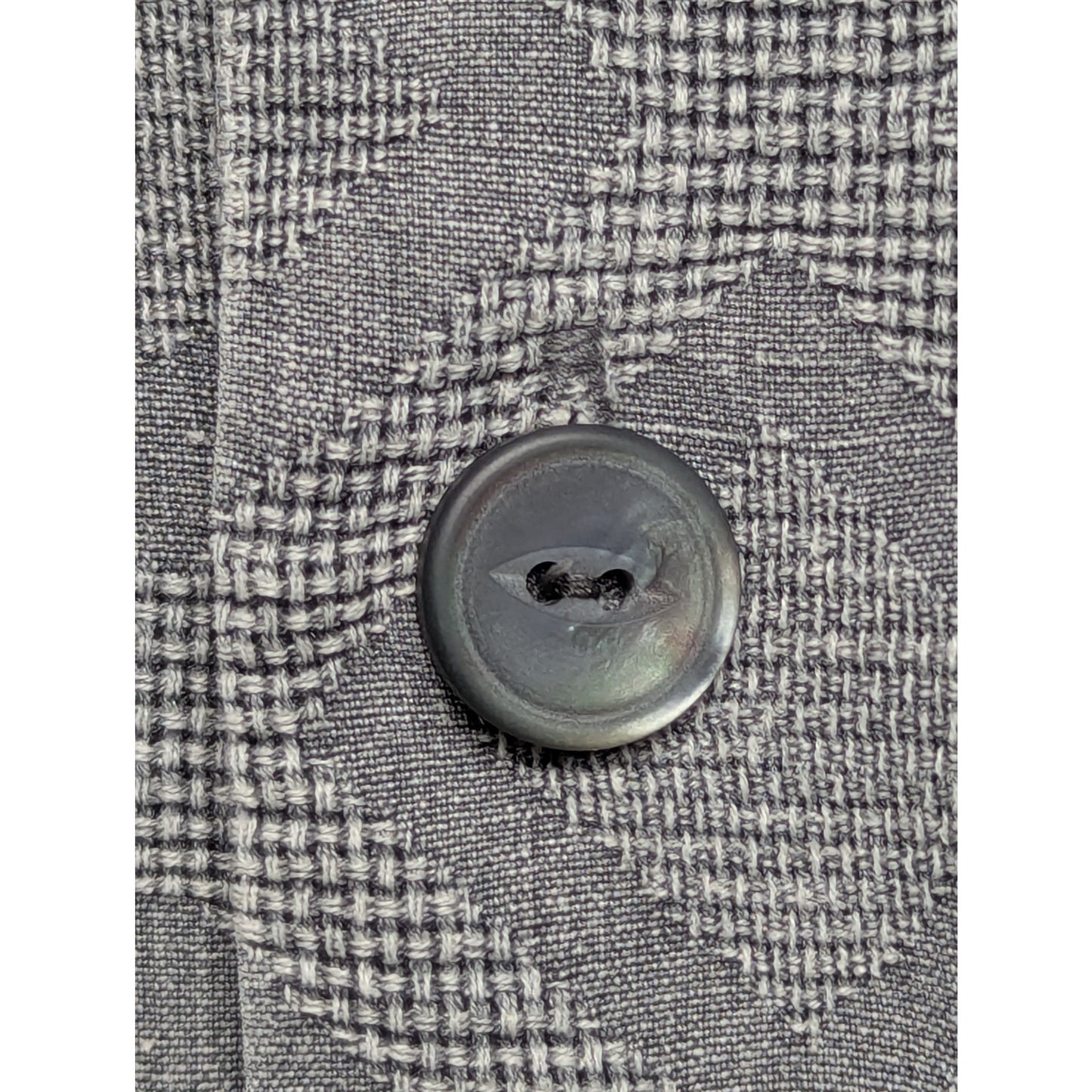 Tommy Bahama 100% Silk Camp Shirt Men’s L – Gray Diamond Pattern Button-Up