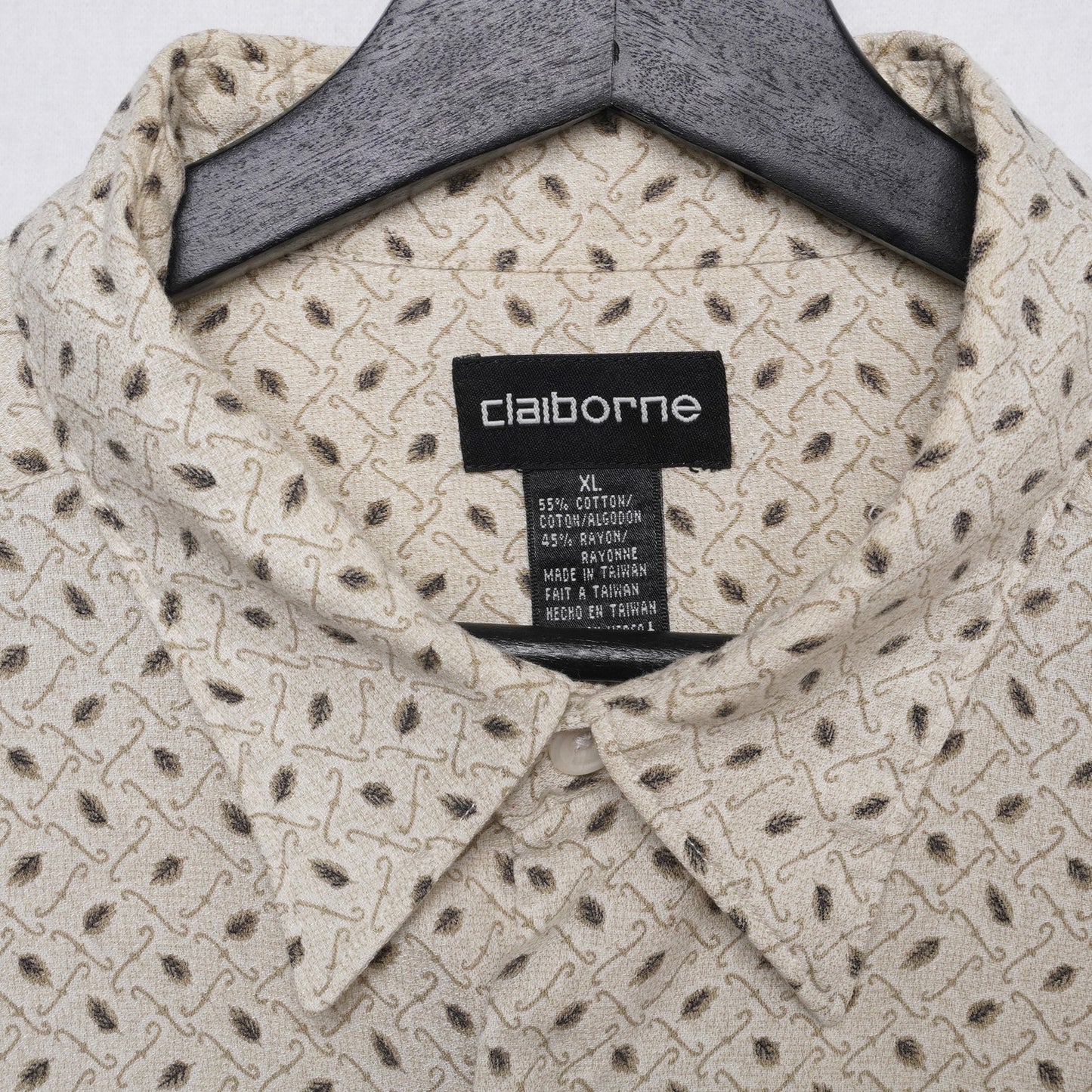 Vintage Claiborne Shirt Mens XL Beige Geometric Pattern Short Sleeve