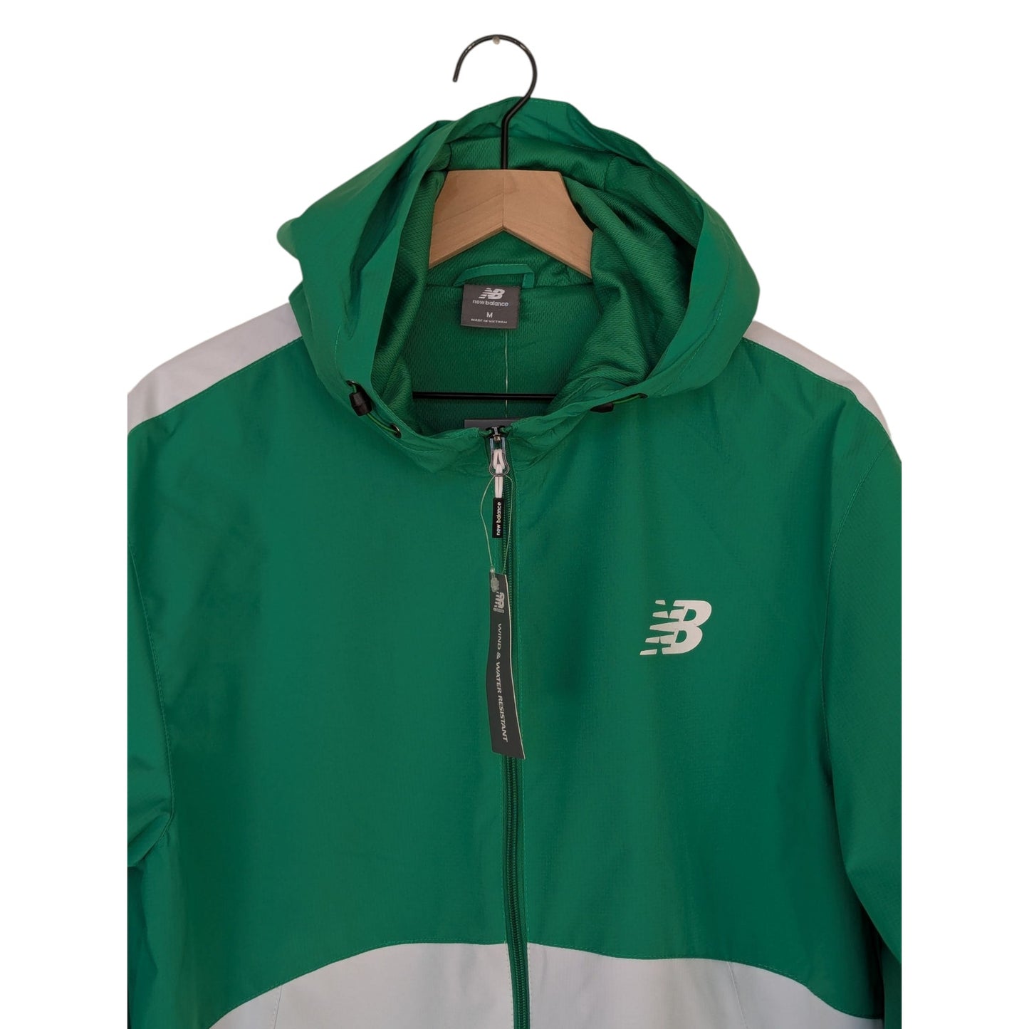 New Balance Men's Green and White Zip Up Windbreaker w/ Hood Size M NWT