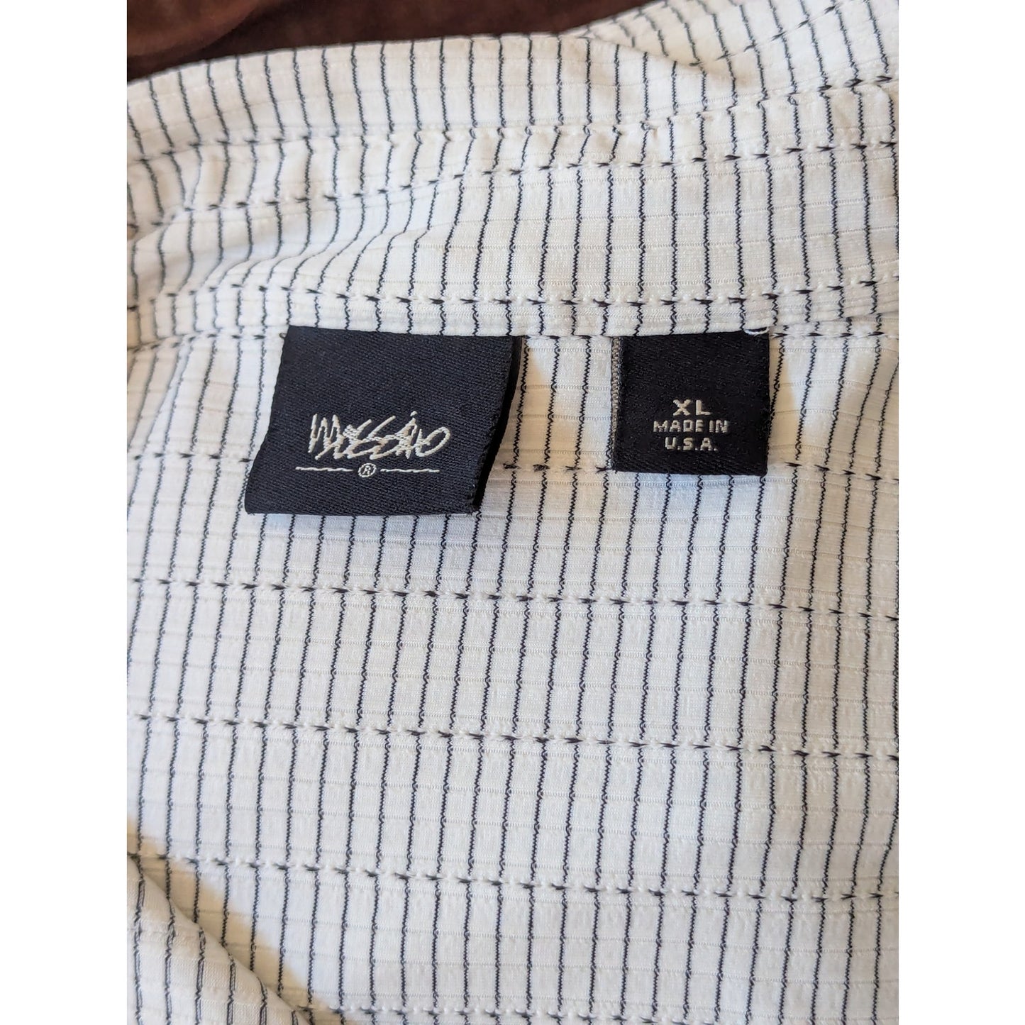Mossimo Short Sleeve Shirt White with Black Rectangle Grid Pattern XL