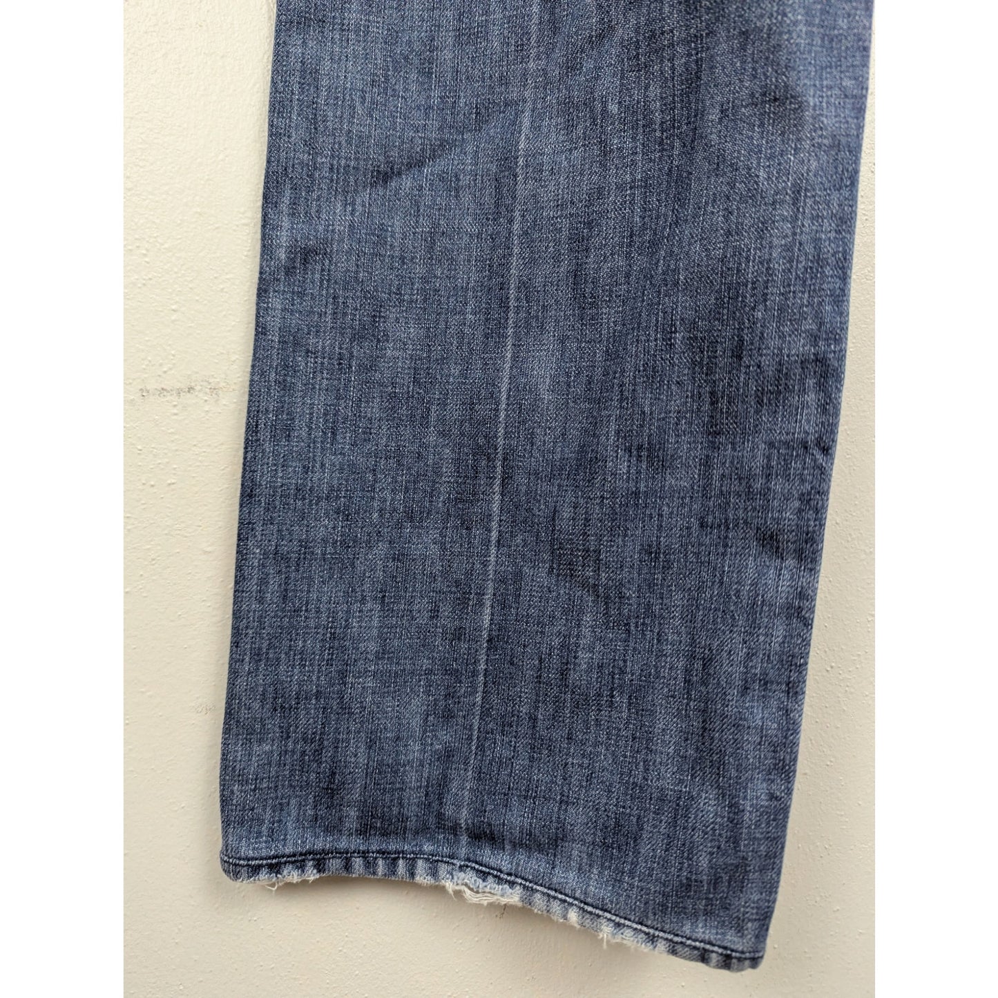 7 for all Mankind Standard Blue Jeans Distressed 36x32 100% Cotton