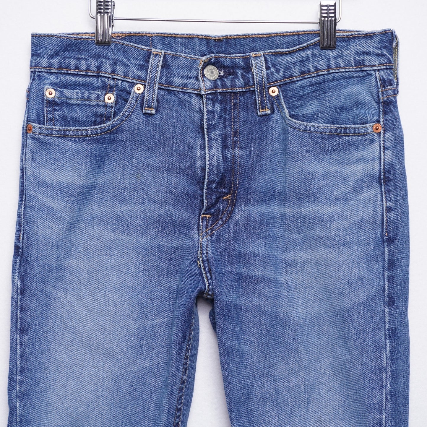 Levi's cropped 510 Jeans Size 29 99% cotton