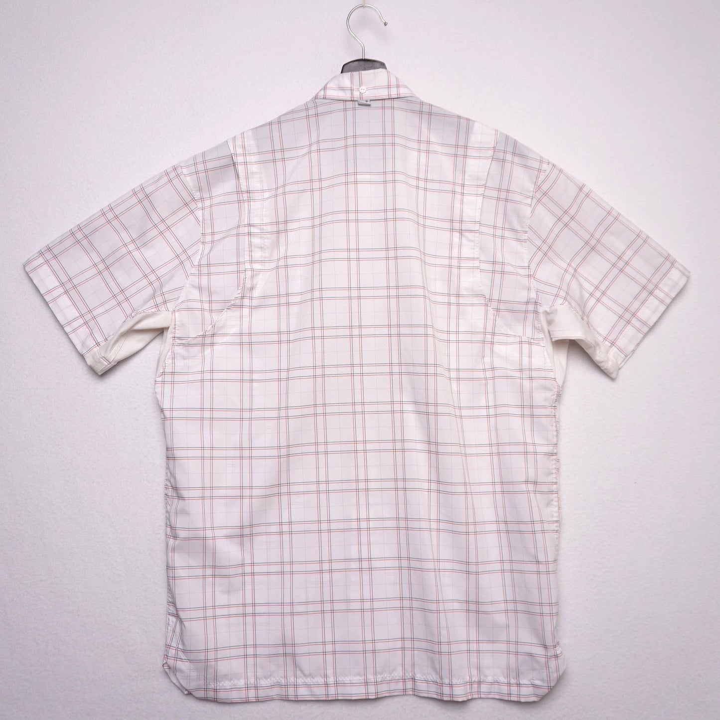 Under Armour Men’s Short Sleeve Button Down Plaid Shirt M