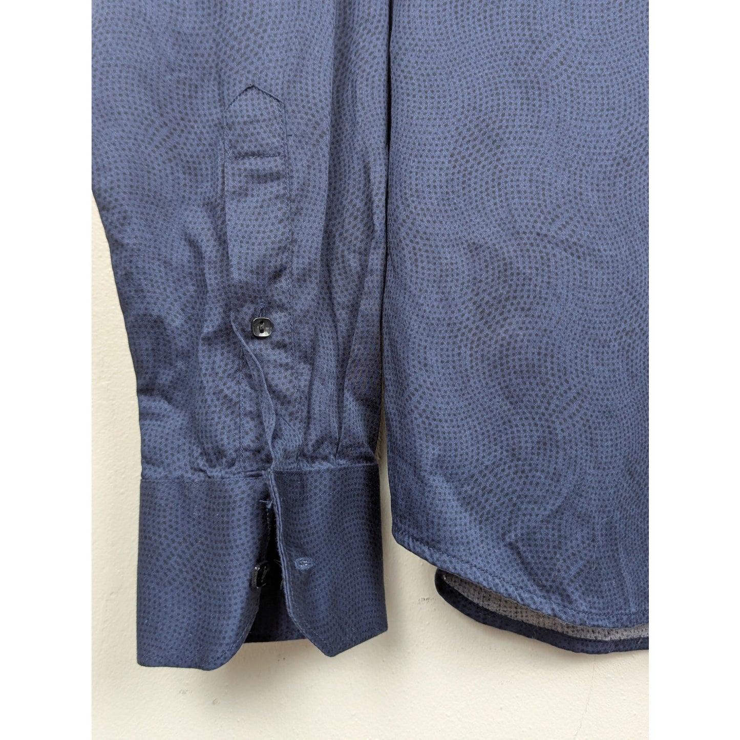 Karl Lagerfeld Paris Blue Patterned Dress Shirt Spread Collar Size Small