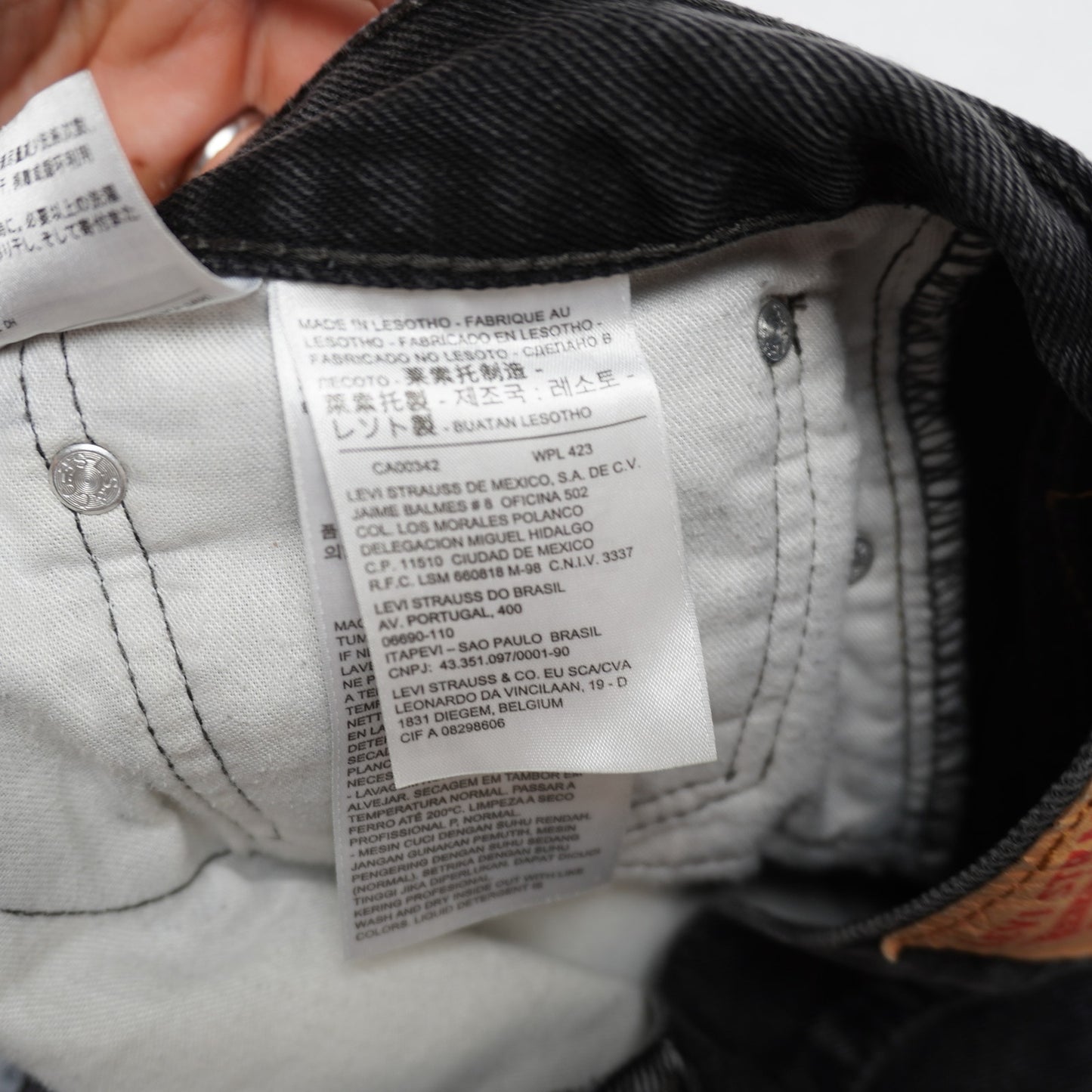 Levi's 505 Black Jeans Men's W34 L34 Straight Fit Made in Indonesia