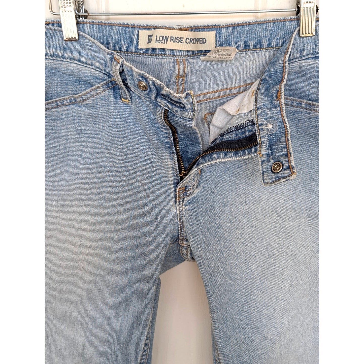 Vintage Gap Low Rise Cropped Jeans - 4
