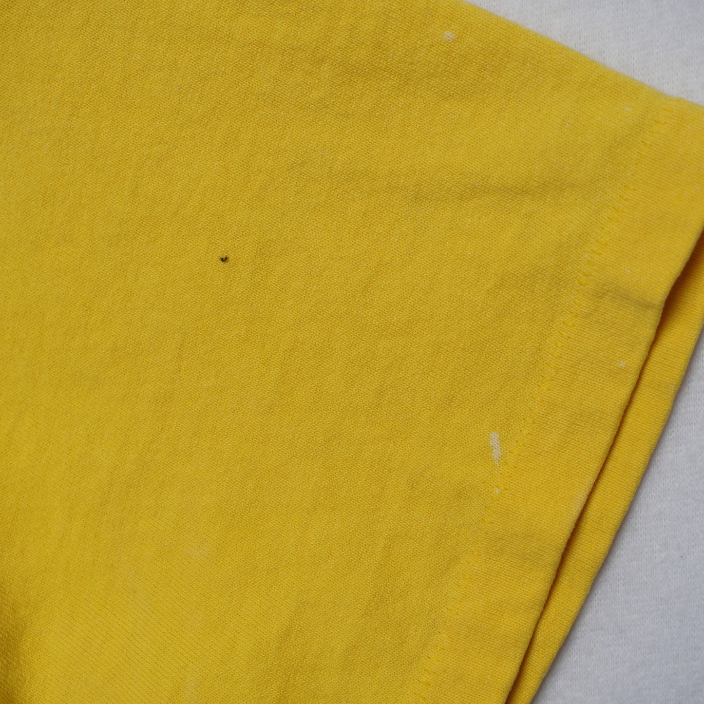 Vintage Yellow Champion Crewneck T-shirt Size L