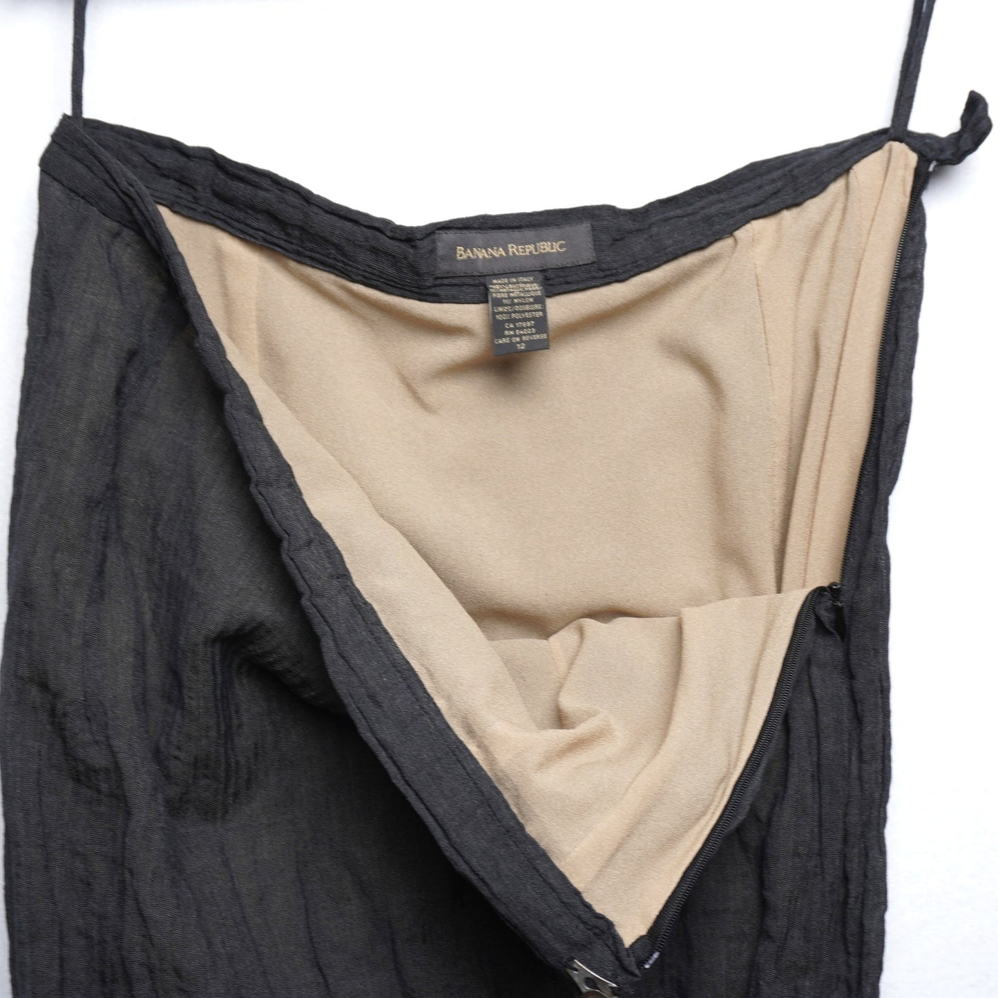 Y2K Banana Republic Black Crinkle Maxi Skirt - Made in IT Wool Blend Size 12