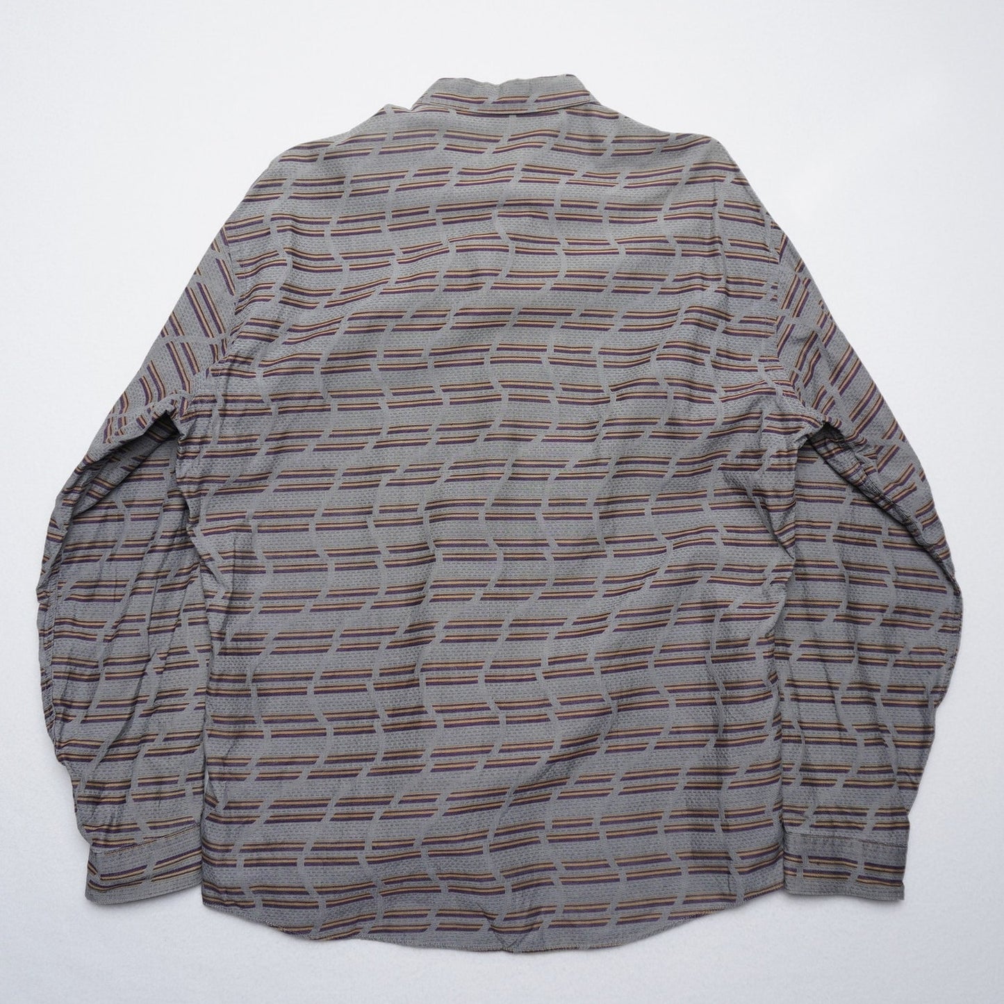 Vintage Jhane Barnes Wavy Print Button Down M