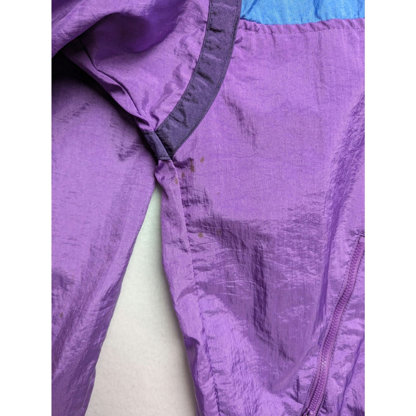 Vintage Columbia Women's Blue/Purple/Green Zip-Up Windbreaker Size L